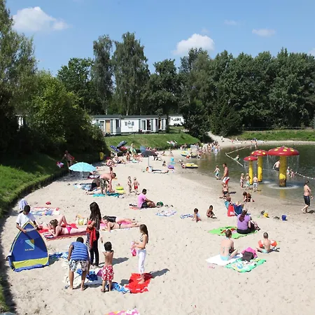 Comfortable With Combi-microwave In Surroundings Arcen